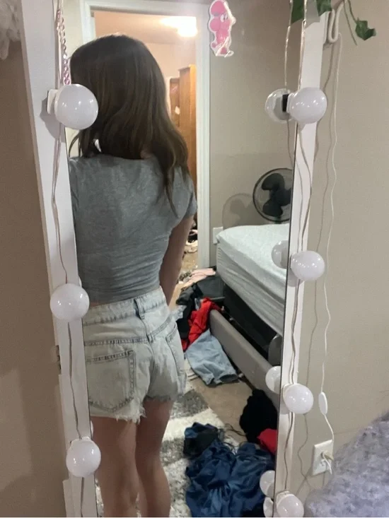 jeans - Picture 12 of 12